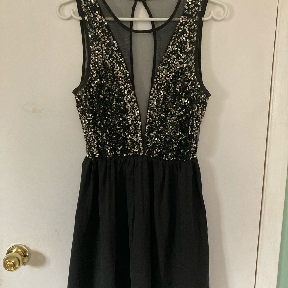 Beautiful black, evening dress. Only worn once!